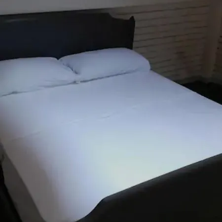 בית הארחה Loft House