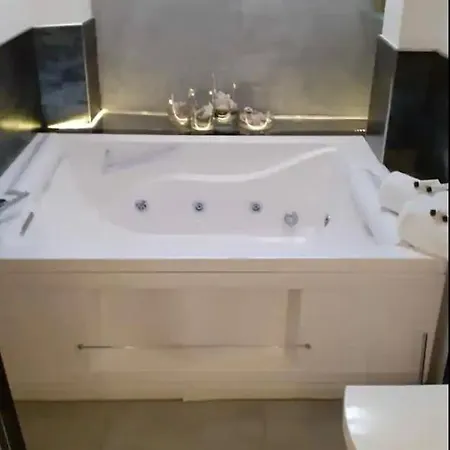 בית הארחה Loft House *