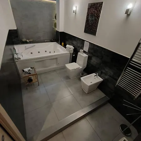 Loft House בית הארחה *