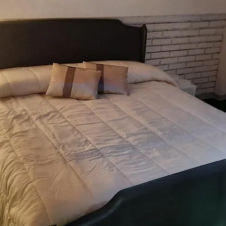 בית הארחה Loft House *